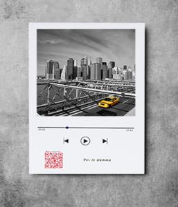pannello musicale con foto e musica