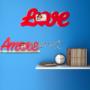 cornice in legno a forma di amore e love con foto