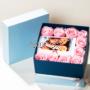 flower box con rose rosa stabilizzate e stampa di foto